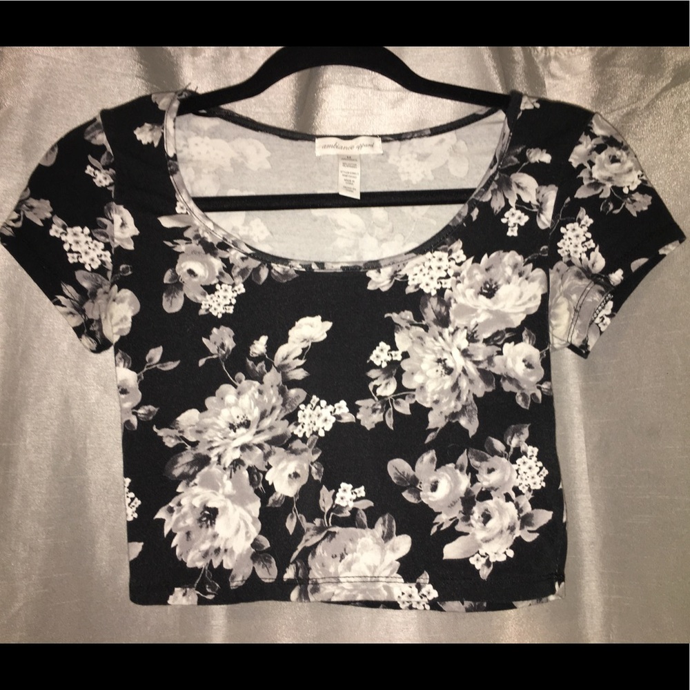 Floral Crop Top Tee